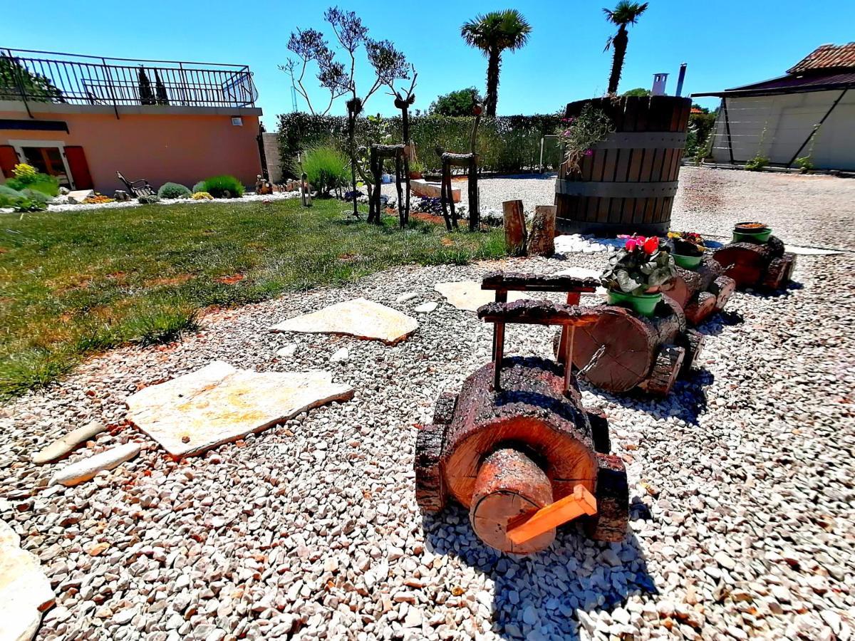 Villa Alma Kaštelir Extérieur photo