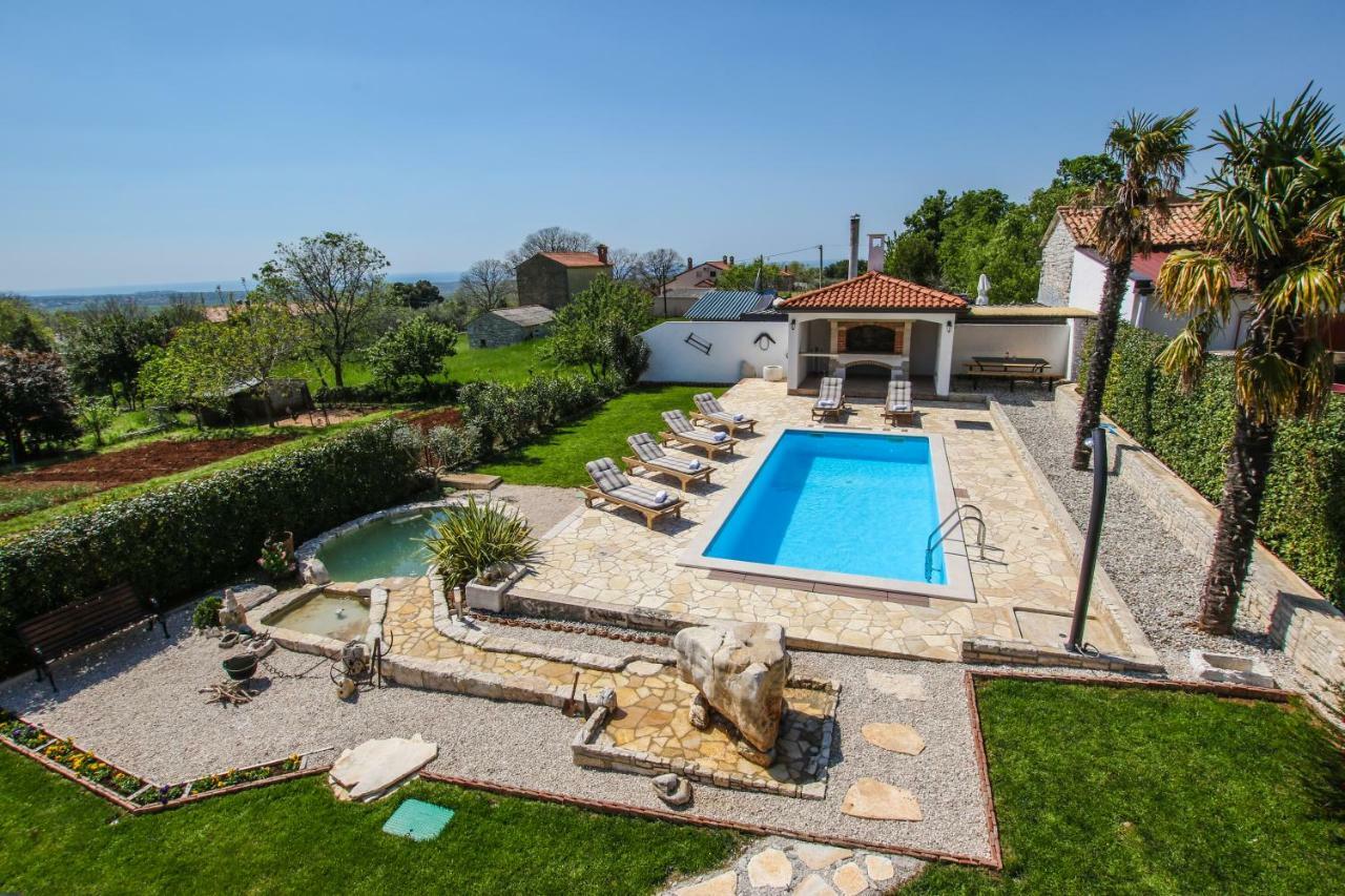 Villa Alma Kaštelir Extérieur photo